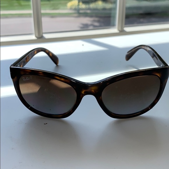 Ray-bans - Picture 2 of 4